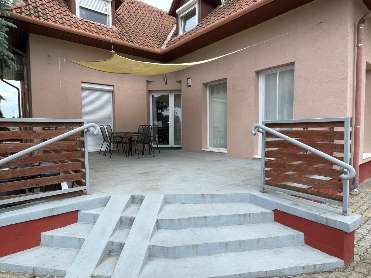 Apartament Sunshine Apartman Balatonboglár Zewnętrze zdjęcie